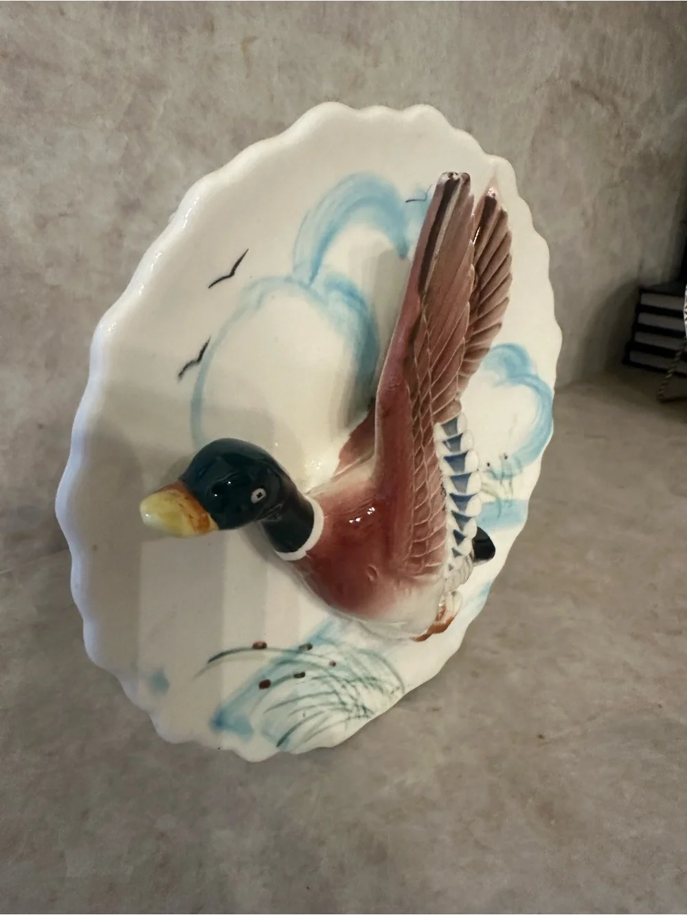 Decorative Flying Mallard Ceramic Wall Plaque/ vase- White and Brown